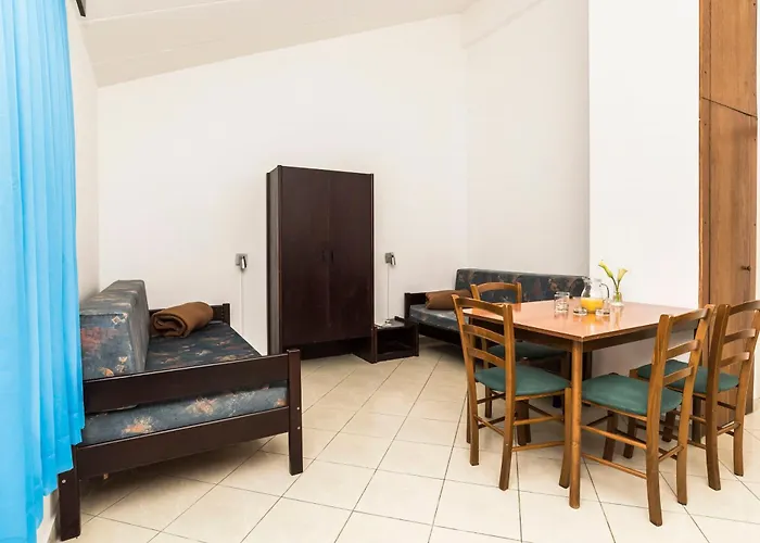 Cheap hotel: Apartments Kanegra Plava Laguna